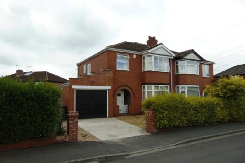 selling a manchester house at auction - 58 East Lancashire Road, Worsley, Manchester M28 2TH