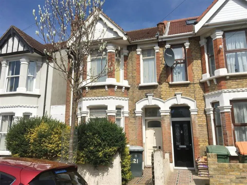 21 Denbigh Road, East Ham, London E6 3LF - front