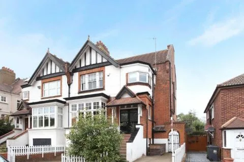 7 Farnley Road, Chingford, London E4 7AD - a four bedroom semi-detached house, unsold at auction