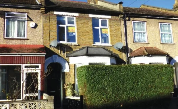 26 Edinburgh Road, Walthamstow, London E17 7QB - sold at auction